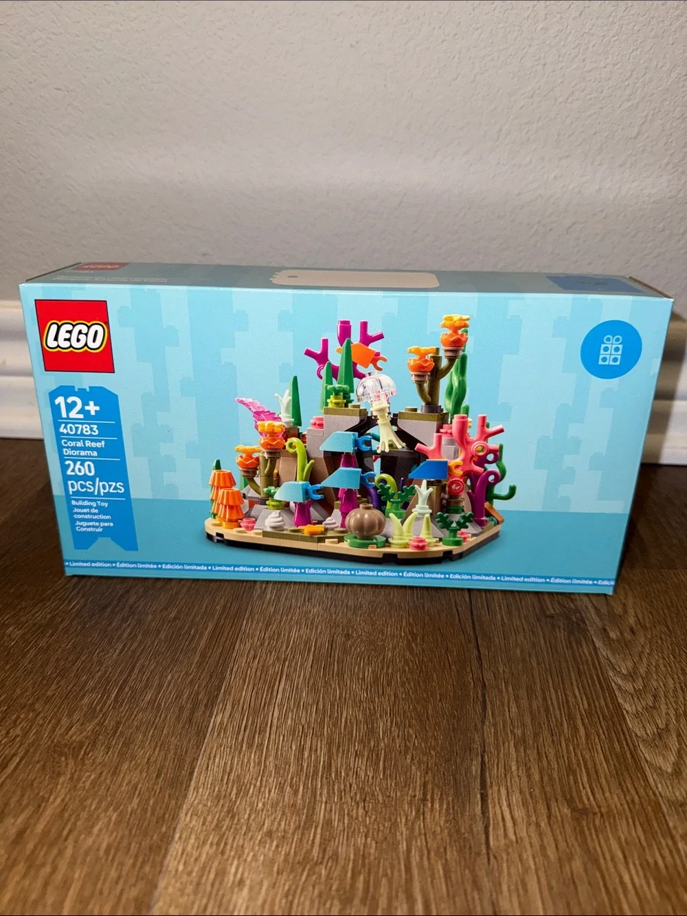 RARE New in Box LEGO 40783 Coral Reef Diorama Set